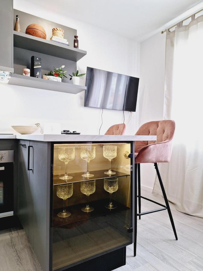 Апартаменты Apartman Maja **** Шибеник Экстерьер фото